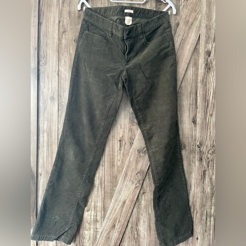 Women’s J. crew olive corduroy pants, slim fit 27” waist